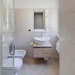 Bicocche Di Joyce - Central - Quiet - Fast Check In - Wifi Veloce - Parcking Vicino * Trieste
