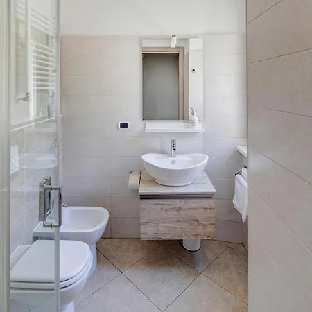 Quiet Boutique Garage Nearby - Le Bicocche Di Joyce - * Trieste