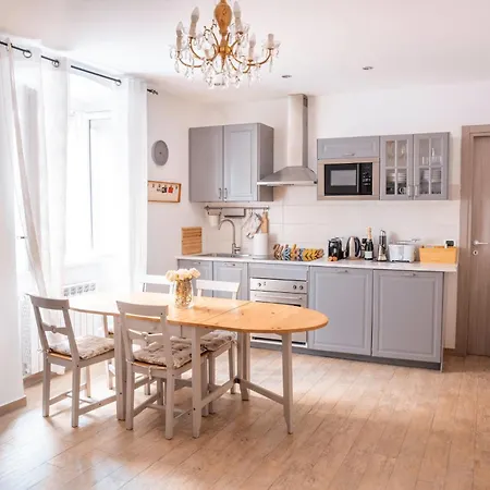 Apartamento Quiet Boutique Garage Nearby - Le Bicocche Di Joyce - Trieste