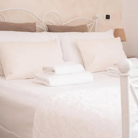 Quiet Boutique Garage Nearby - Le Bicocche Di Joyce - Apartamento Trieste