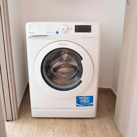 Quiet Boutique Garage Nearby - Le Bicocche Di Joyce - Apartamento